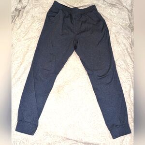 Lululemon Men's size medium joggers